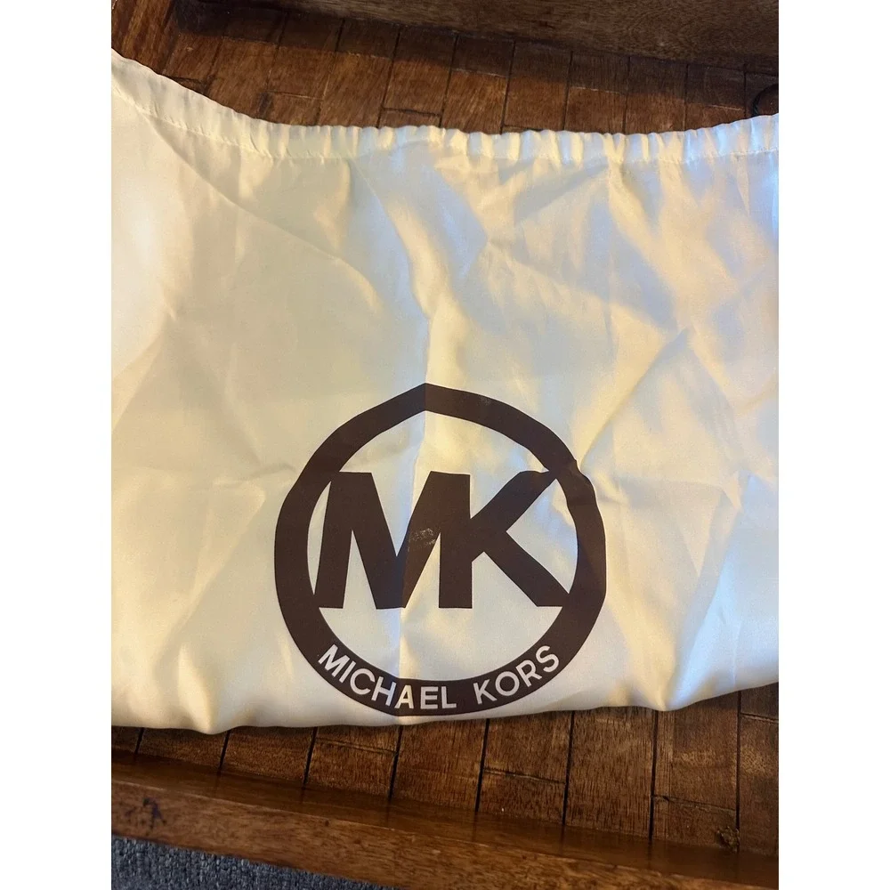Michael Kors Jet Set Leather Hobo Shoulder Bag‎ Purse MK Charm Chain  NWOT